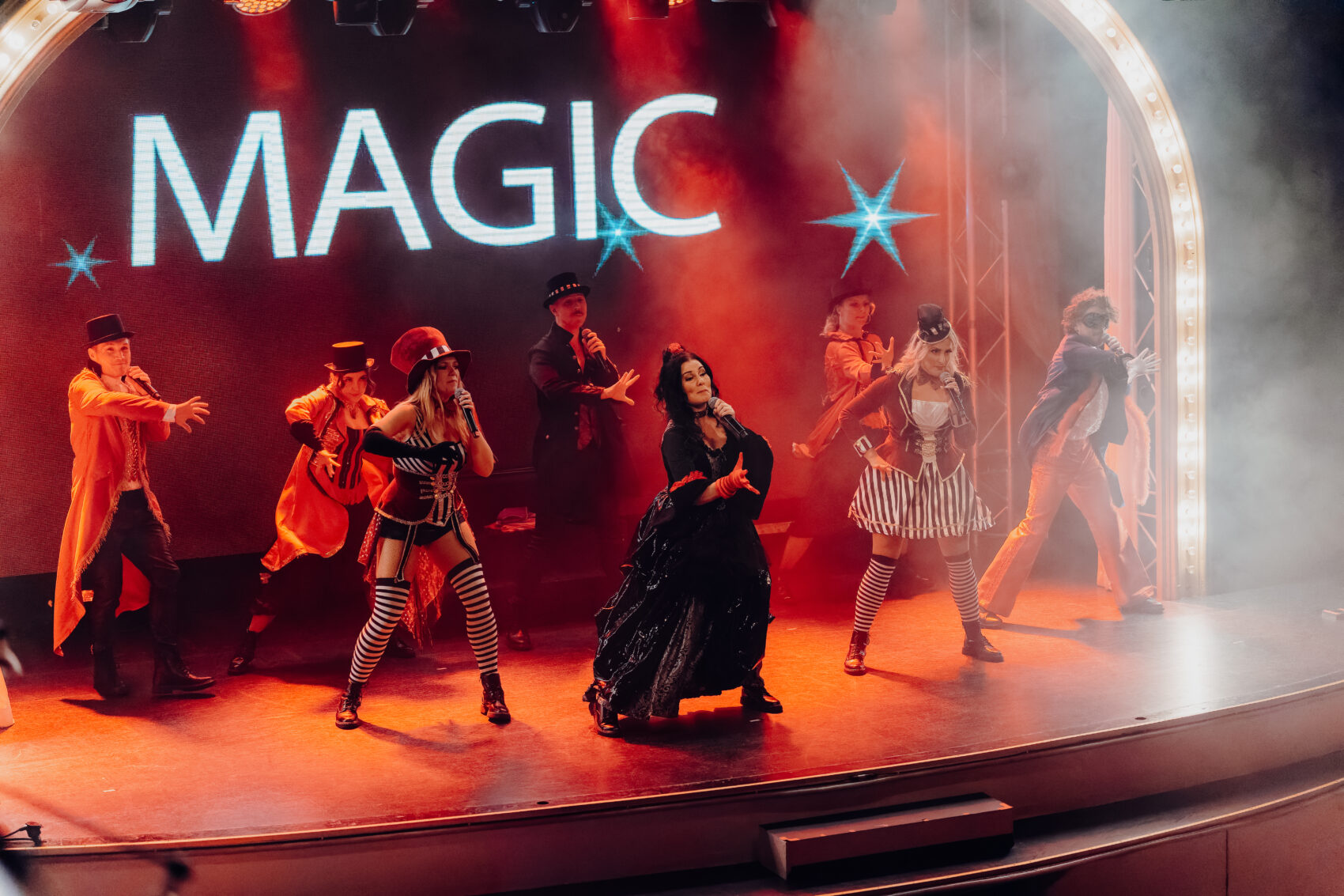 the dinner show16